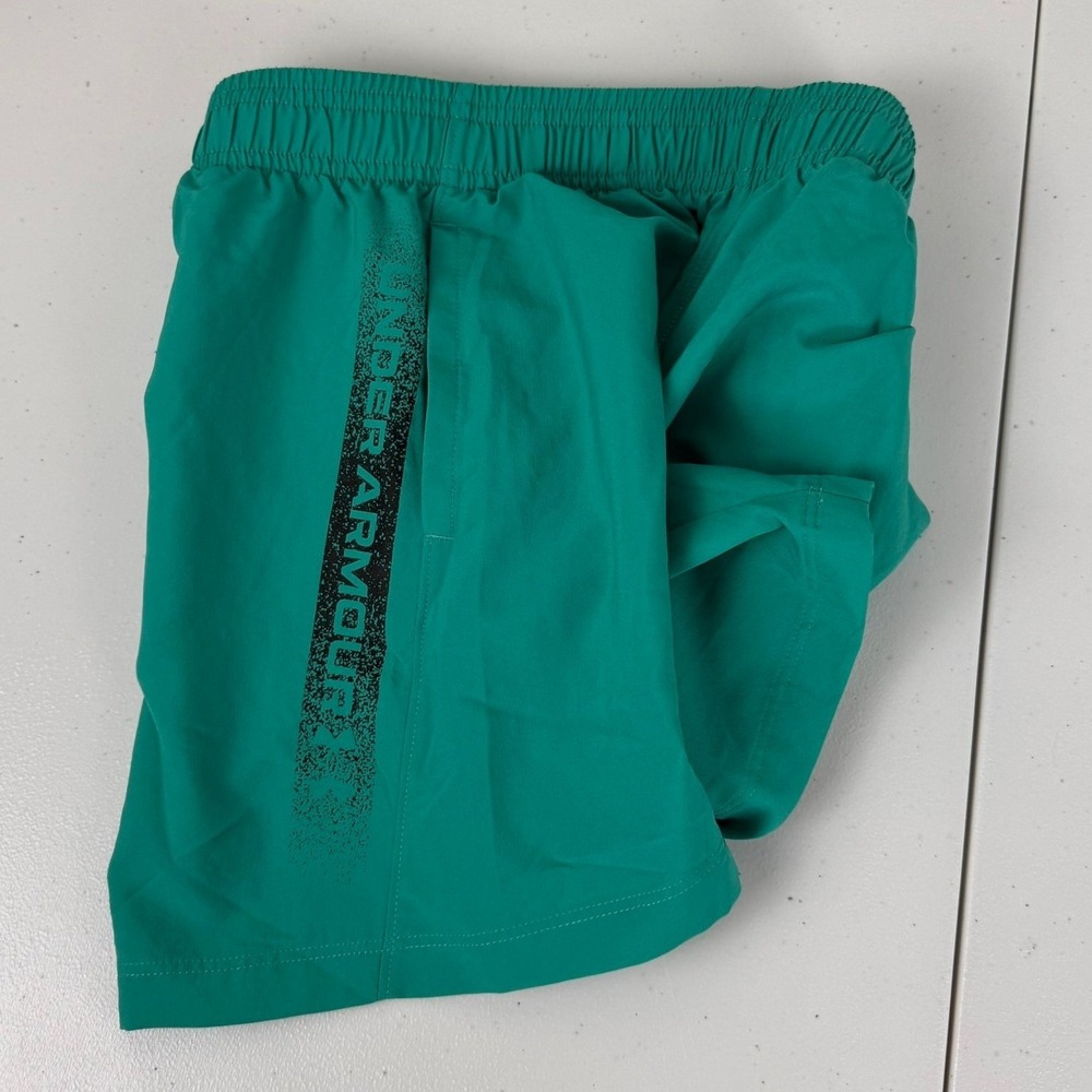 Under Armour UA Boys XS Green Woven Graphic‎ Shorts Athletic Training Loose Fit - Picture 3 of 9